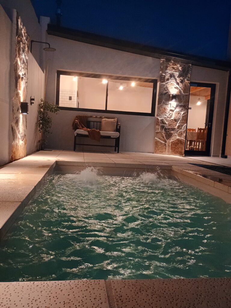 Lagoon Piscina 4242 (1)