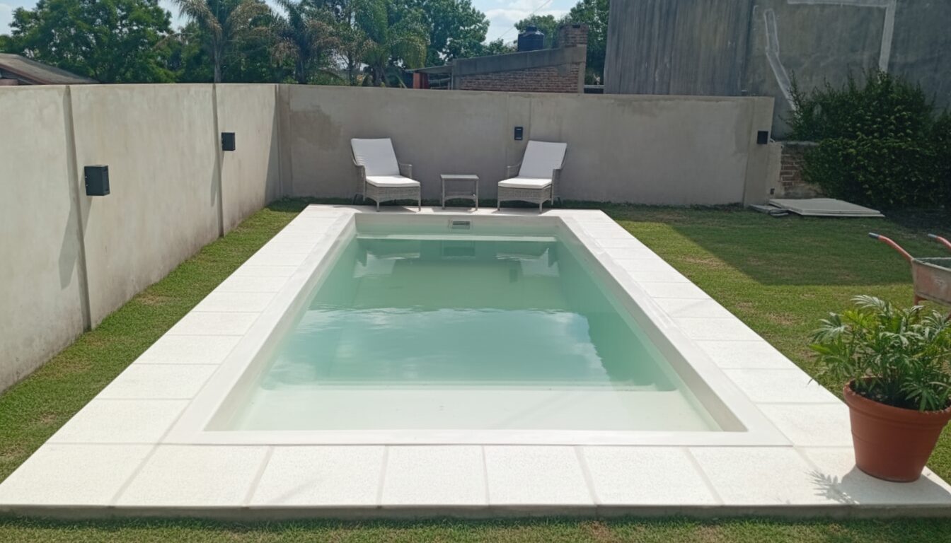 Piscina de Fibra 6,50×3 mts
