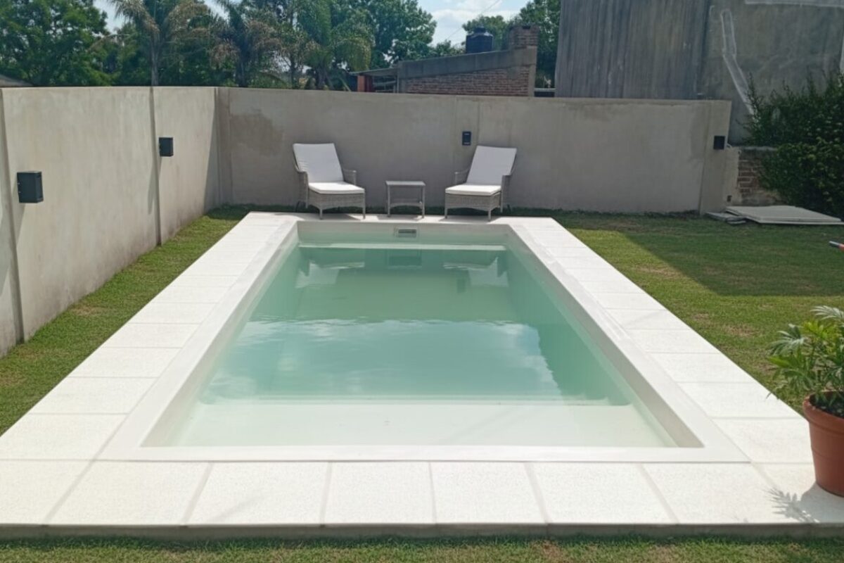 Piscina de Fibra 6,50×3 mts