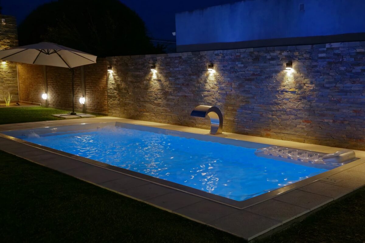 Piscina de Fibra de Vidrio Modelo 6300 (10)