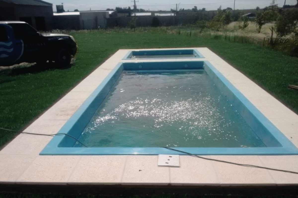 piscina solado mosaico